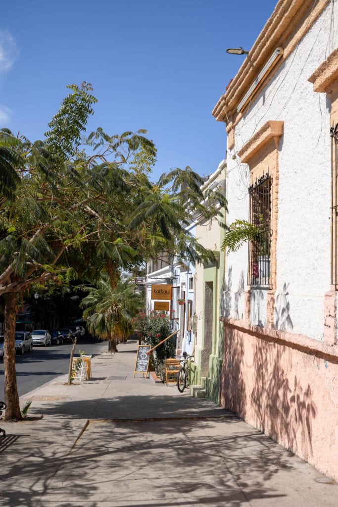 colorful streets of La Paz Mexico