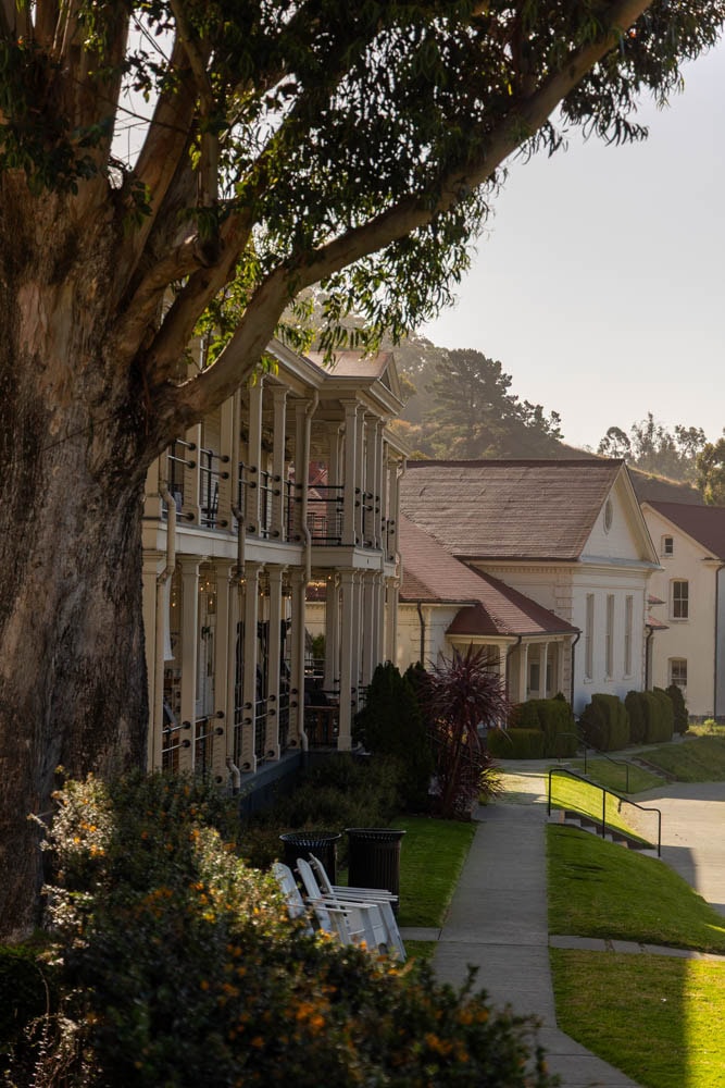 grounds of beautiful hotel in Sausalito