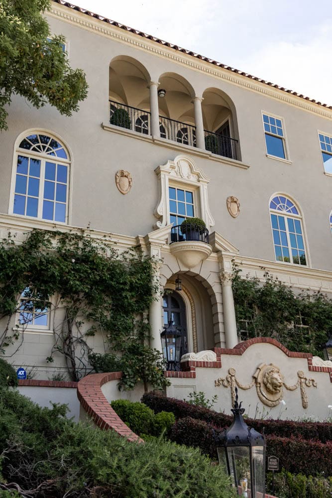Princess Diaries Grove High school in San Francisco 2601 Lyon Street